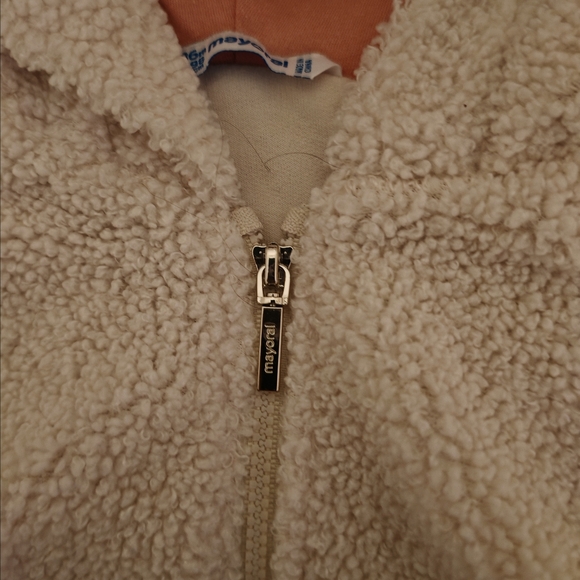 3/30 Mayoral Hooded Fur Vest - Picture 9 of 16